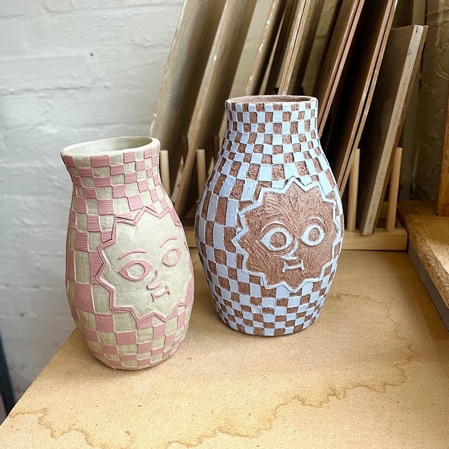 1-Day Build and Sgraffito a Vase Workshop